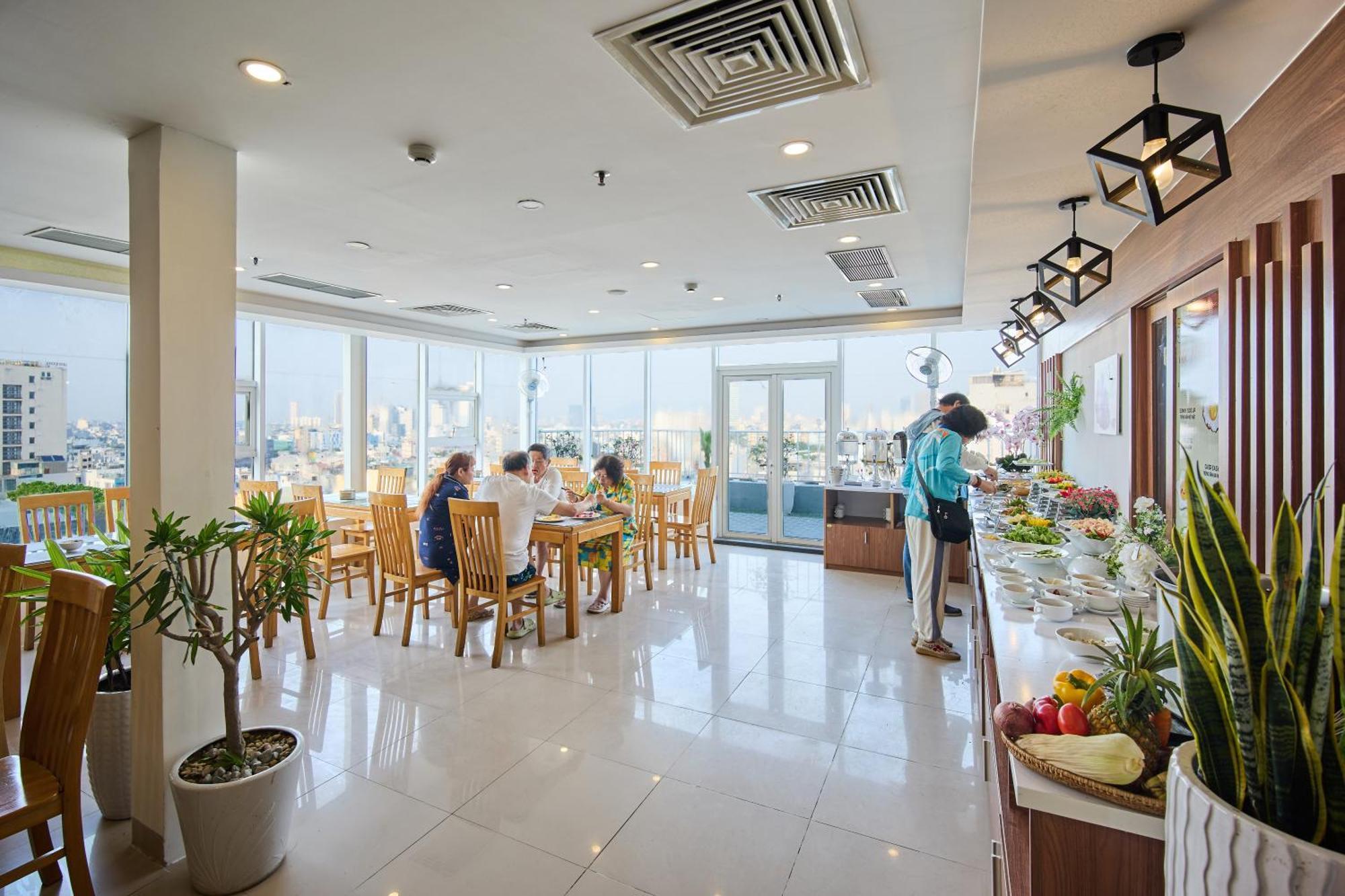 Golden Light Da Nang Hotel Εξωτερικό φωτογραφία