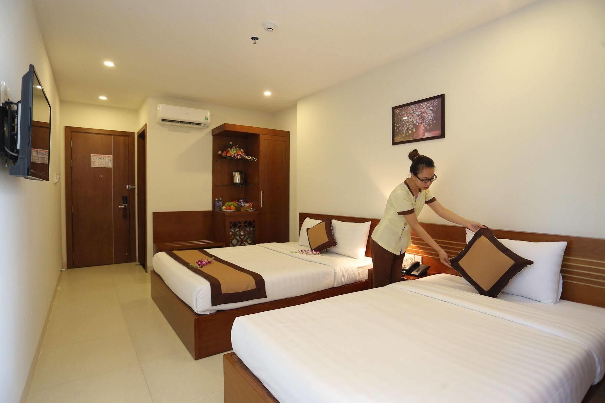 Golden Light Da Nang Hotel Εξωτερικό φωτογραφία